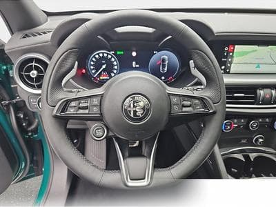 Alfa-Romeo Stelvio (2026) - Foto 12