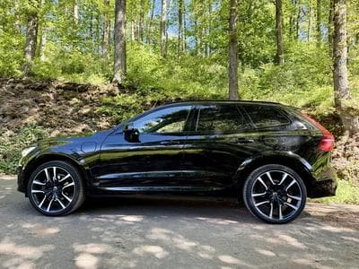 Volvo XC60 T8 R-Design AWD (2021) - Foto 1