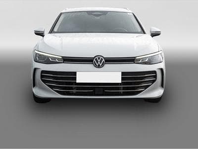 VW Passat (2025) - Foto 2