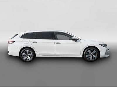 VW Passat (2025) - Foto 4