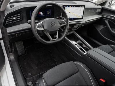 VW Passat (2025) - Foto 7