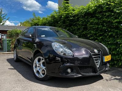Alfa-Romeo Giulietta Sprint (2015) - Photo 1
