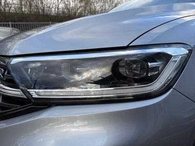 VW T-Roc T-Roc R 4Motion (2023) - Foto 3