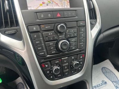 Opel Astra Astra J GTC Sport *Navi*SHZ*PDC*Euro6* (2015) - Photo 11