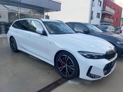 BMW 320 320 3 Touring 320 d M Sport (2024) - Foto 1