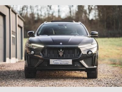 Maserati Levante 3.8 V8 580 ch - Suivi exclusif Maserati, configuration excep (2020) - Photo 12