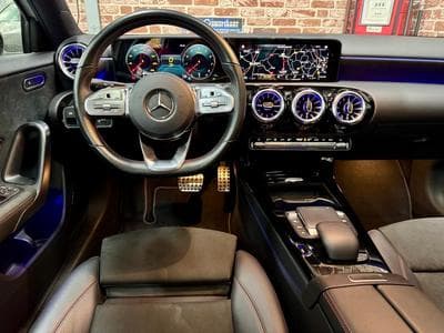 Mercedes A 200 A 200 163cv Auto AMG-LINE (2021) - Photo 4