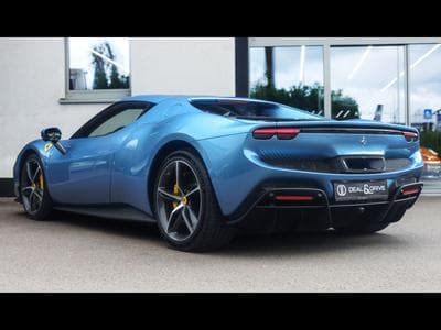 Ferrari 296 GTB AZZURRO CALIFORNIA (2024) - Photo 3