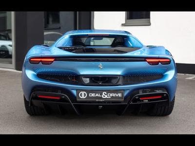 Ferrari 296 GTB AZZURRO CALIFORNIA (2024) - Photo 4