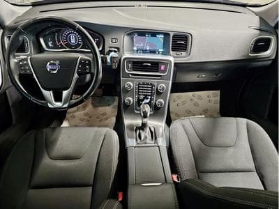 Volvo V60 T3 AUTO NAVI (2015) - Foto 6