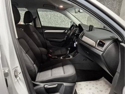 Audi Q3 2.0 TDI 150 BI-XENON NAVI (2015) - Foto 4