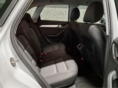 Audi Q3 2.0 TDI 150 BI-XENON NAVI (2015) - Foto 5