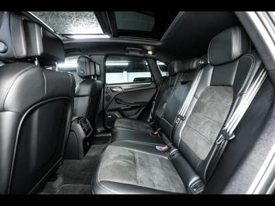 Porsche Macan III GTS PDK – VOLCANO GREY (2021) - Photo 12