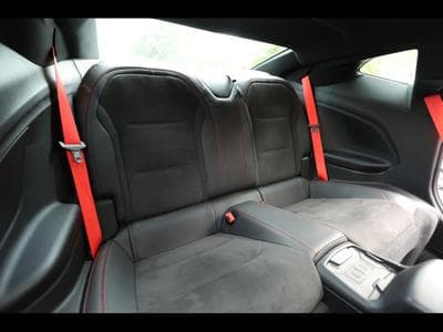 Chevrolet Camaro ZL1°MANUAL 6°PANO°RECARO°KEYLESS°BOSE°KAM°HUD (2020) - Photo 13