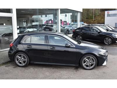 Mercedes A 200 AMG Line 7G-Tronic (2025) - Foto 2