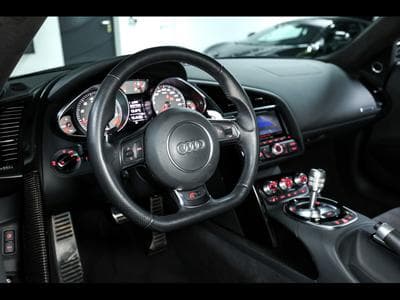 Audi R8 COUPE V8 4.2 FSI QUATTRO S-TRONIC - SUZUKAGRAU METALLIC (2013) - Foto 9