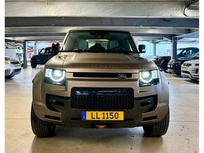 Land-Rover Defender V8 4.4 P635 110 OCTA Petra Copper SHZ LEDER KAMERA*PANO*MERI (2025) - Foto 3