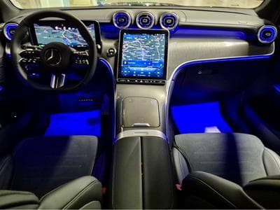 Mercedes GLC 200 4MATIC COUPE AMG LINE PANO CUIR NAVI 1 HAND (2026) - Foto 7