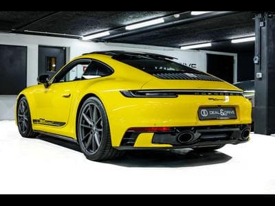 Porsche 911 .1 911 CARRERA T PDK - PACK SPORTDESIGN BLACK – RACING YELLO (2023) - Foto 3