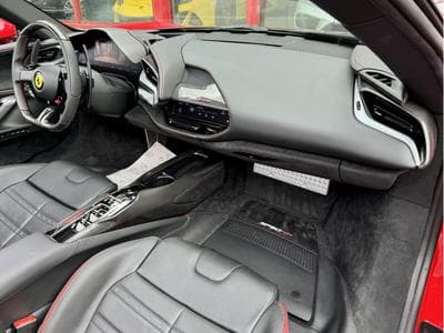 Ferrari SF90 REPRISES POSSIBLE ... INZAHLUNGEN MÖGLICH Full options Great (2023) - Foto 11