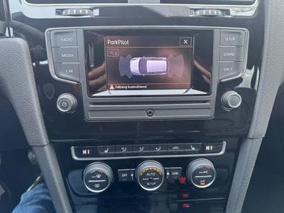 VW Golf VOLKSWAGEN GOLF HIGHLINE BMW LEDER BII XENON PDC SHZ (2014) - Foto 11