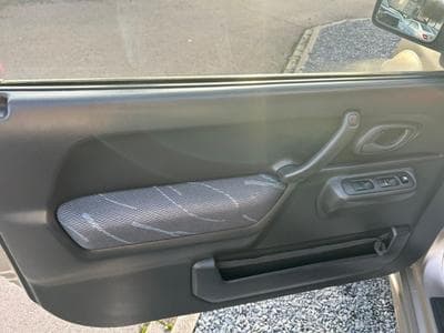 Suzuki Jimny 1.3i (2004) - Photo 8