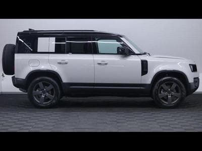 Land-Rover Defender 110 D200 S AWD Auto MY26 (2026) - Foto 3