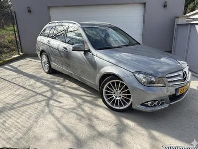 Mercedes C 200 (2012) - Photo 1