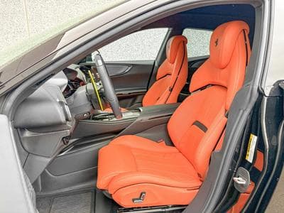 Ferrari Purosangue V12/NO VAT/NERO PUROSANGUE/CARBON/FULL (2024) - Photo 10