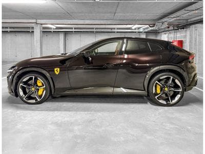 Ferrari Purosangue V12/NO VAT/NERO PUROSANGUE/CARBON/FULL (2024) - Photo 4