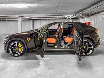 Ferrari Purosangue V12/NO VAT/NERO PUROSANGUE/CARBON/FULL (2024) - Photo 7