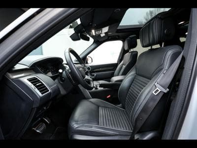 Land-Rover Discovery 3.0 D300 MHEV METROPOLITAN EDITION AWD - 7 PLACES (2024) - Photo 10
