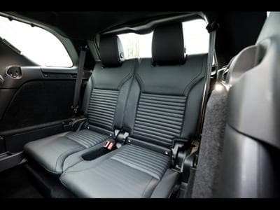 Land-Rover Discovery 3.0 D300 MHEV METROPOLITAN EDITION AWD - 7 PLACES (2024) - Photo 15