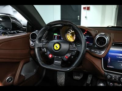 Ferrari GTC4 Lusso 6.3 V12 (690 CH) – GRIGIO FERRO – FERRARI POWER 06/2027 – SE (2018) - Photo 12