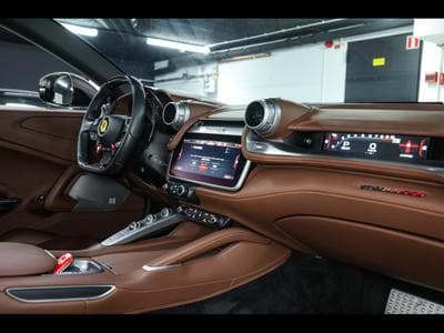 Ferrari GTC4 Lusso 6.3 V12 (690 CH) – GRIGIO FERRO – FERRARI POWER 06/2027 – SE (2018) - Photo 14