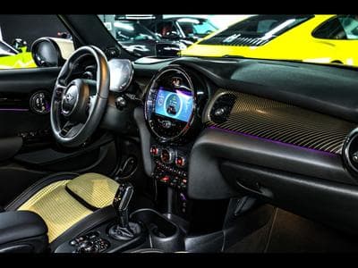 Mini Cooper S 5 PORTES AUTO RESOLUTE EDITION – REBEL GREEN (2022) - Photo 14