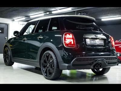 Mini Cooper S 5 PORTES AUTO RESOLUTE EDITION – REBEL GREEN (2022) - Photo 3