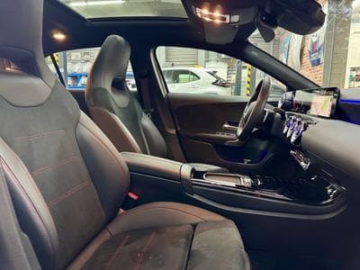 Mercedes A 200 A 200 163cv Auto AMG-LINE (2024) - Foto 8