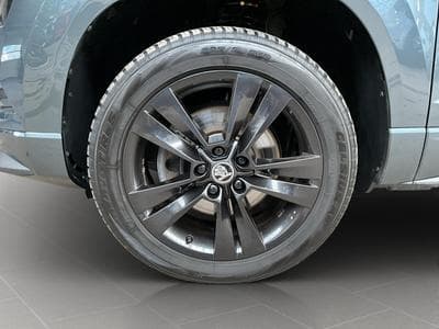 Skoda Karoq Sportline+4M+Pano+AHK+Stand-H. (2021) - Foto 8