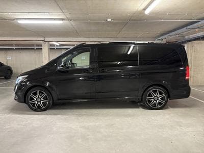 Mercedes V 300 V300 D LANG 4MATIC AMG LINE/ EXCLUSIVE/AHK/FULL/7 PLACES (2020) - Photo 3