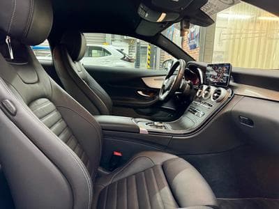 Mercedes C 200 C 200 Coupé 184cv Auto AMG-LINE (2023) - Foto 8