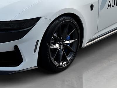 Ford Mustang Dark Horse (2025) - Foto 5