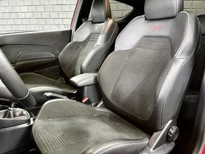 Ford Fiesta ST 200CV *PERF* RECARO* B&O* *CAM* (2020) - Photo 7