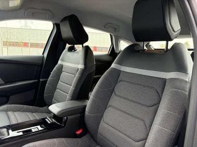 Citroen C4 C4 PureTech 130 Stop (2024) - Photo 5