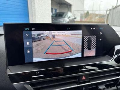 Citroen C4 C4 PureTech 130 Stop (2024) - Photo 6