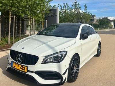 Mercedes CLA 200 Mercedes CLA 200 AMG FULL LINE (2017) - Photo 1