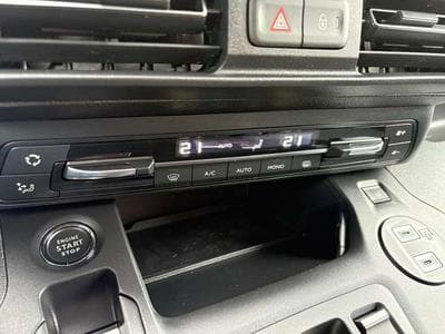 Peugeot Partner Partner 1,5 Diesel 130 XL EHZ EAT8 (2025) - Foto 9