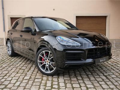 Porsche Cayenne GTS (2021) - Photo 2