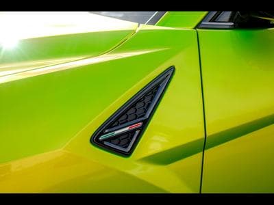 Lamborghini Urus 4.0 V8 S (666 CH) - AKRAPOVIC - 60 ANNIVERSARIO – XPEL – 5Y (2024) - Photo 12