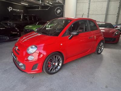 Abarth 695 TRIBUTO FERRARI /CARBON/N°1056/1199 (2011) - Photo 1